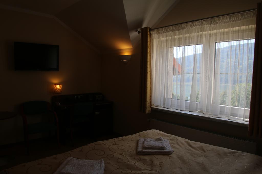 Willa Pod Skrzydlami Hotel Międzybrodzie Bialskie Exterior foto